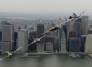 雷火电竞充值-北欧寒流席卷红牛竞技场！阿劳霍一夫当关，丹麦铁骑碾碎莱比锡