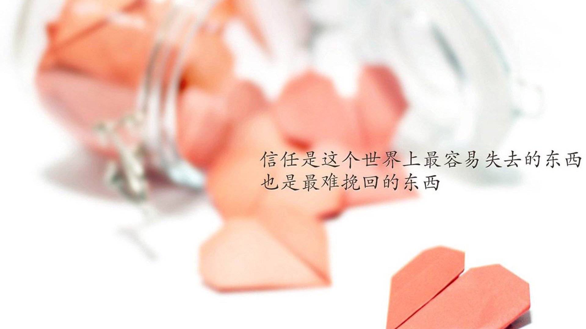 霓虹枷锁，阿劳霍在魔鬼弯道的自我救赎