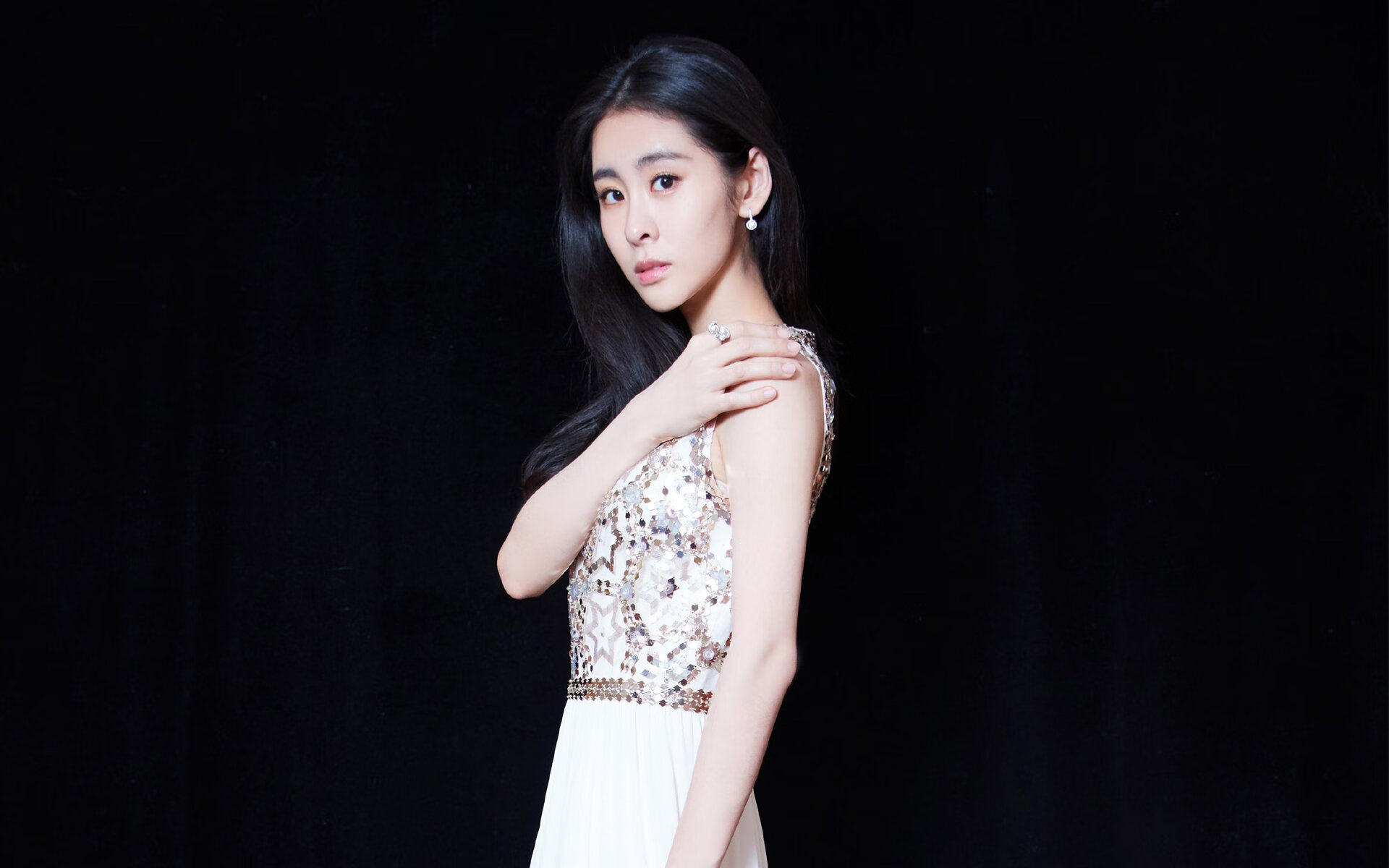 逆风绽放,德里赫特在雷恩与马赛的证明之战中完成重压防守的突围